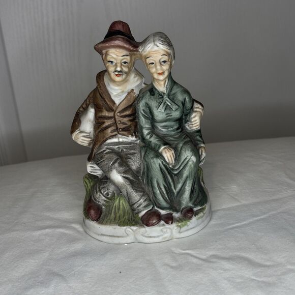 Vintage Collectible Porcelain Figurine Old Couple Seated on a Bench Hummel-like - Picture 1 of 5
